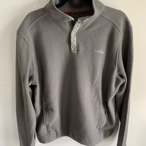 LL BEAN Sweater